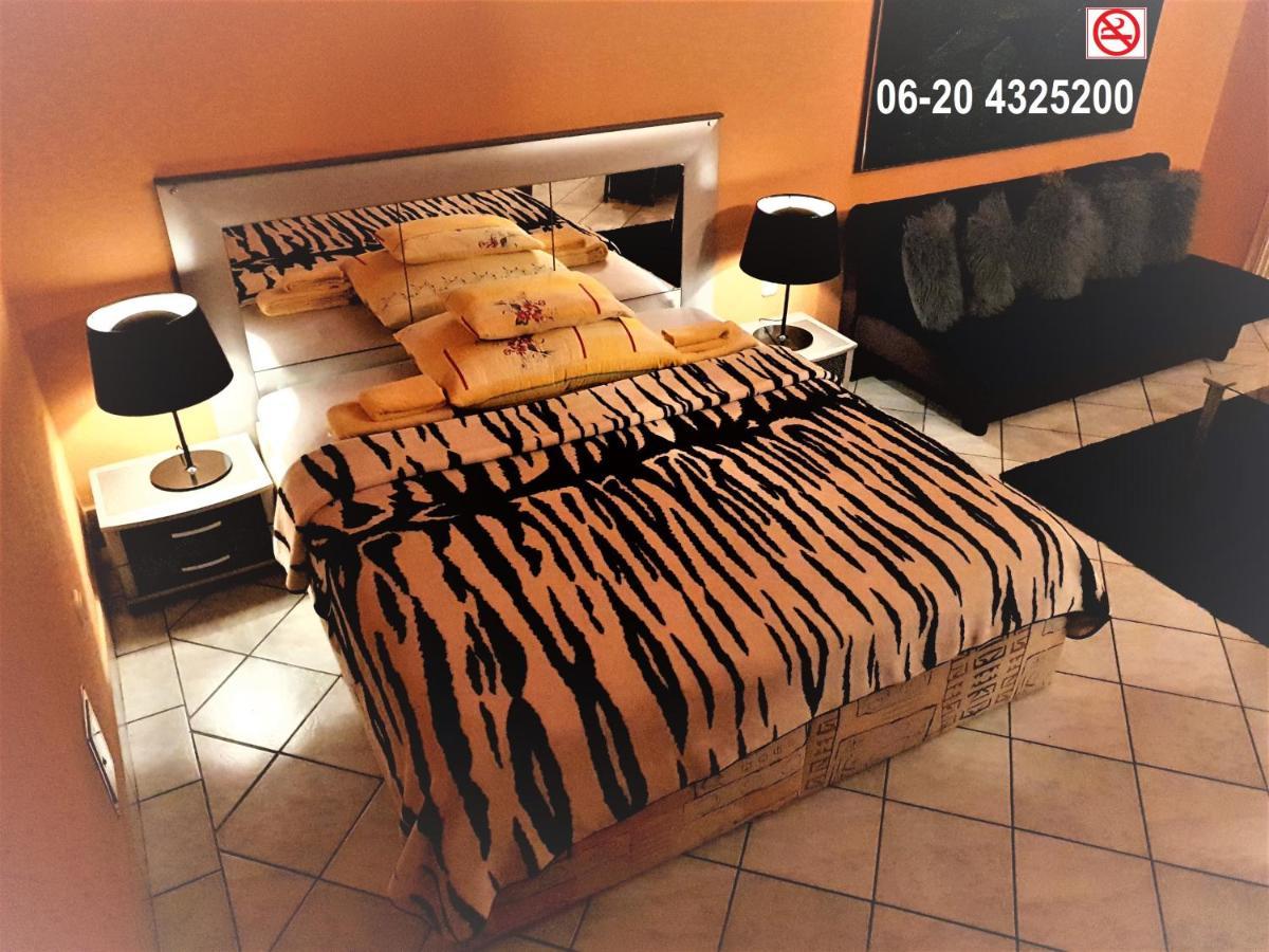 Apartment In The Center Of Budapest -Free Garage Parking Ngoại thất bức ảnh